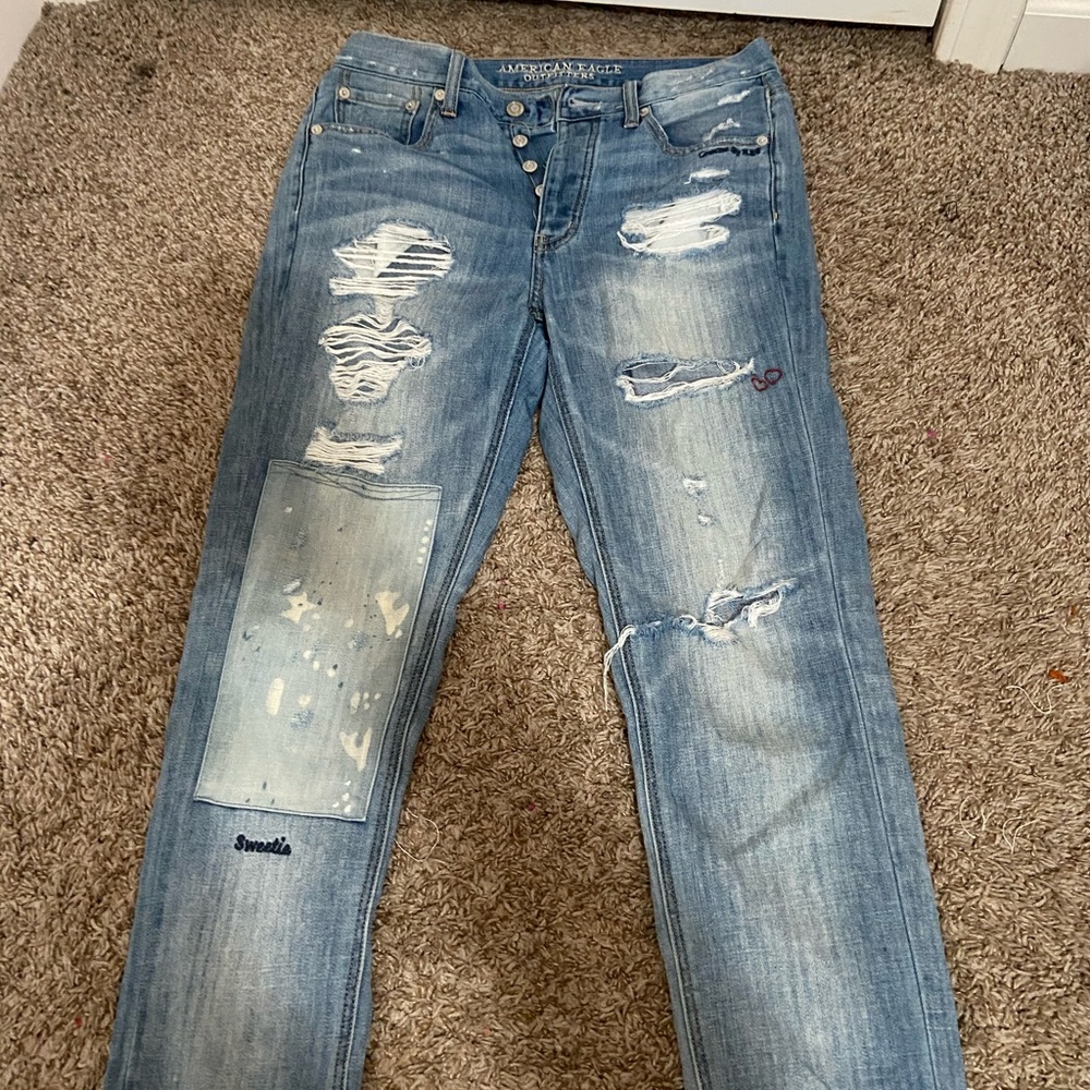 American Eagle mom jeans